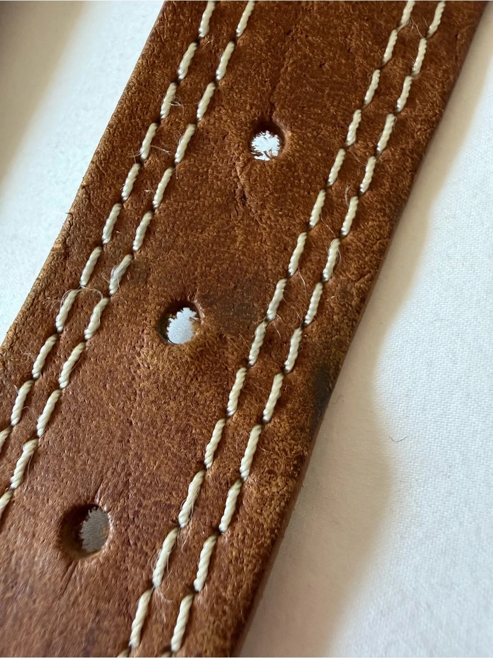 Brown Genuine Leather Belt w/ White Stitching Women’s Size Medium